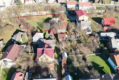 Casa de lemn, cu teren in Bor?a - 10