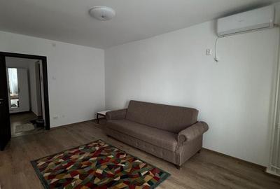 Apartament cu 2 camere, mobilat în Olteniței