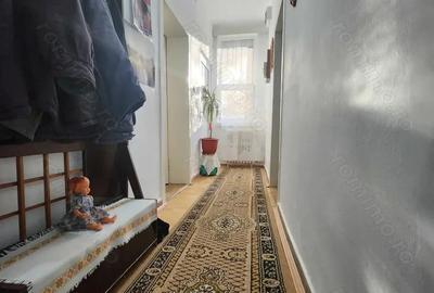 Casa individuala - zona Sagului - 300mp teren - 4 camere - 152.000 Euro - 9