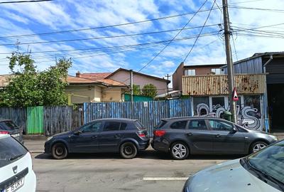 Casă cu 2 camere cu Teren 298 Mp în 16 Februarie - 3
