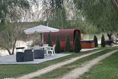 Casă cu Teren 300000 Mp în Central - 4
