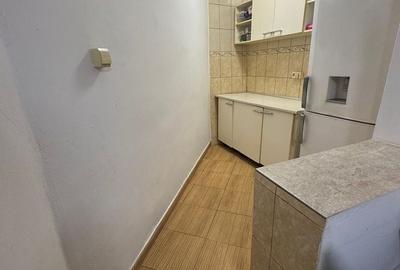 Casă cu 6 camere cu Teren 404 Mp în Buna Vestire - 16