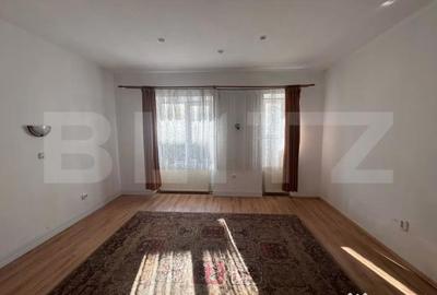 Apartament cu 3 camere decomandat în Gruia - 7