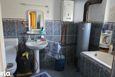 Casă cu 5 camere cu Teren 2200 Mp în Tuzla - 5