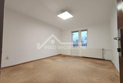 Casa de inchiriat, Strada Republicii,  D+P+2E, curte proprie de 550 mp Casa de inchiriat, Strada Republicii,  D+P+2E, curte proprie de 550 mp - 11