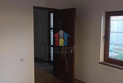 Casă cu 4 camere cu Teren 106 Mp în Brăilița - 9