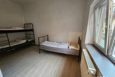 Apartament la curte pt muncitori - 4