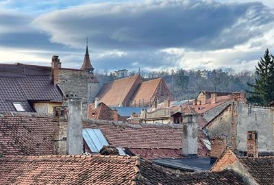 Apartament cu 3 dormitoare și curte, la 3 minute de Piața Sfatului - 14