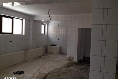 Spațiu comercial, de 1,500 mp, în Voineasa - 5