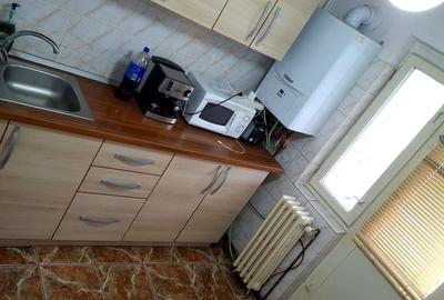 Apartament cu 3 camere decomandat în Central - 4