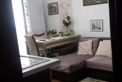 Apartament cu 3 camere decomandat în Central - 3