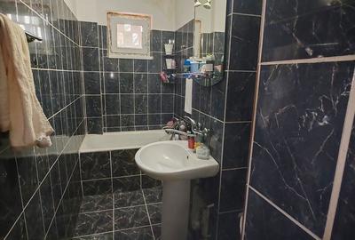 Apartament cu 3 camere semidecomandat în Trivale - 4