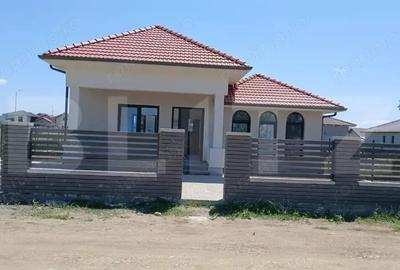 Casă cu 3 camere cu Teren 365 Mp în Micești - 6