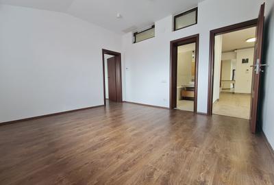 Apartament cu 4 camere decomandat în Herăstrău - 8