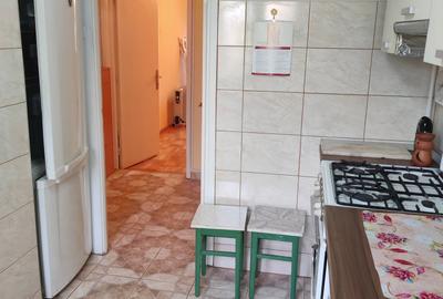Obregia - Racovita, Aliorului, bloc D - 4