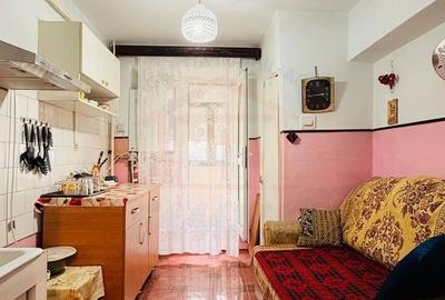 Apartament cu 2 camere decomandat în Micro 18 - 4