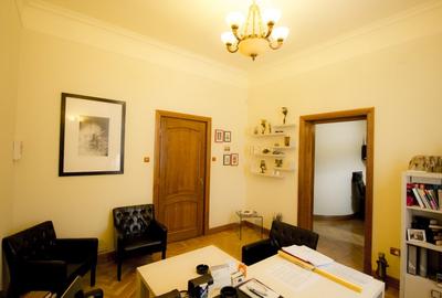 Vila S+P+1E de vanzare centru Constanta - 13