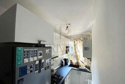 Apartament cu 3 camere semidecomandat în Spitalul Județean - 1