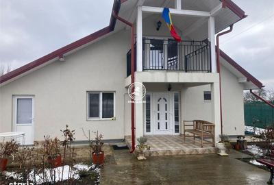 Casă cu 4 camere în Stejarii - 1