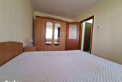 Apartament cu 2 camere semidecomandat, mobilat în Circumvalațiunii - 8