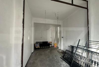 Spa?iu comercial de vanzare 280 mp zona 14 MAI - 16