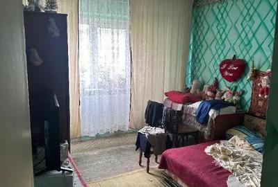 Apartament cu 4 camere decomandat în Peco - 4