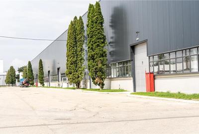 Spațiu industrial, de 2,600 mp, în Industrial Est - 8