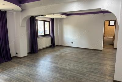 Apartament 4camere progresu parter,renovat complet,recompartimentat 3 camere foarte spatios - 4