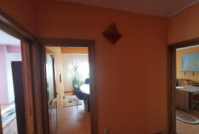 Inchiriere etaj vila, zona ULTRACENTRALA str. Stefan Mihaileanu - 4