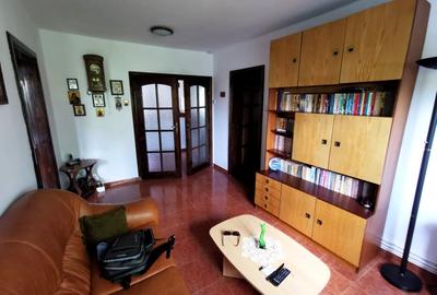 Apartament cu 4 camere semidecomandat, mobilat în Dacia - 8