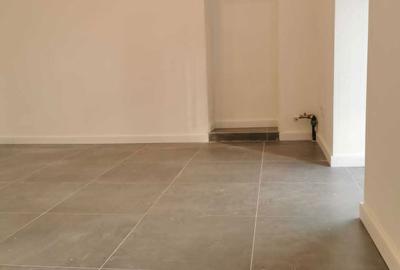 Spațiu comercial, de 22 mp, în Exterior Vest - 12