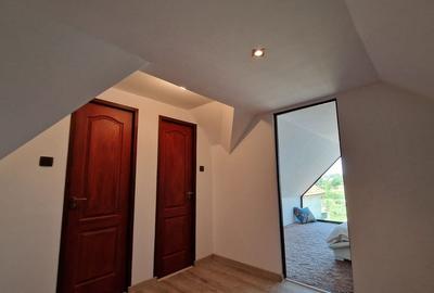 Casa de vanzare in Mocira, 3 camere + anexa tip garsoniera Comision 0% - 8