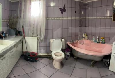 Casă cu 6 camere cu Teren 400 Mp în Rădăuți - 6