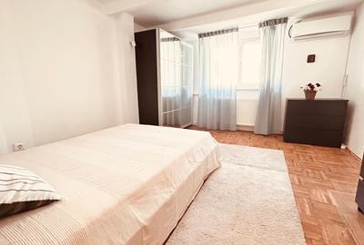 La cativa pasi de Piata Victoriei Metrou -  MANSARDA open space - 4