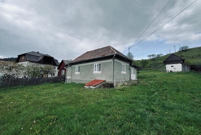 Casă în Sărmaș - 5