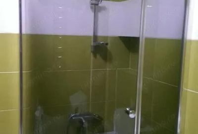 Garsonieră decomandată în P-ța Victoriei