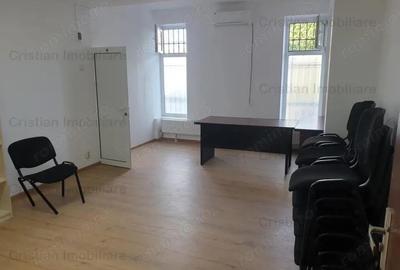 Casă în Central - 1