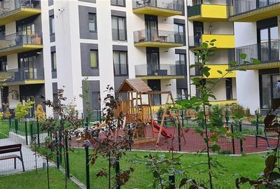 Apartament cu 2 camere semidecomandat, mobilat în Central - 9