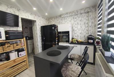 Apartament cu 3 camere decomandat, mobilat în Titan - 10