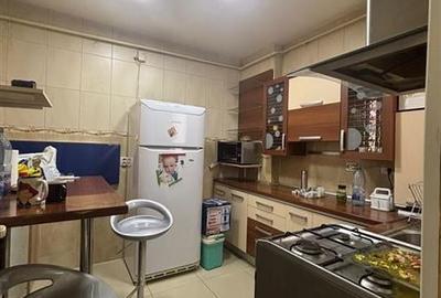 Etaj si Mansarda in Vila, Mall Vitan - 3