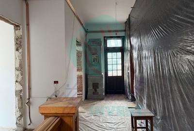 Apartament cu 3 camere semidecomandat în Universitate - 11