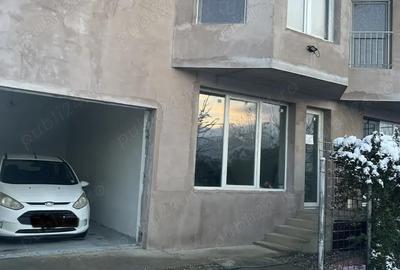 Casă cu 4 camere în Central - 9