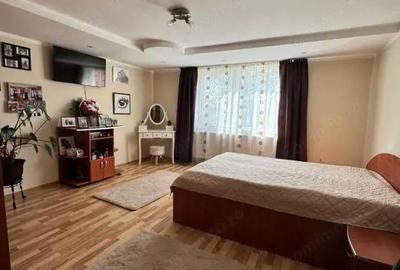 Casă cu Teren 1100 Mp în Mireșu Mare - 14