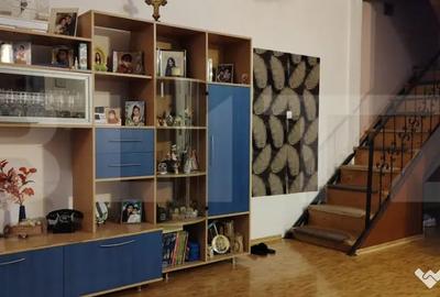 Casă cu 4 camere cu Teren 500 Mp în Central - 8