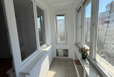 Apartament cu 2 camere decomandat în 1 Decembrie 1918 - 2