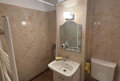 Apartament cu 2 camere semidecomandat în Central - 1