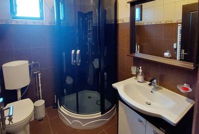 Casă cu 4 camere cu Teren 515 Mp în Corbu - 8