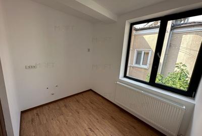 Casă individuală cu 4 camere cu Canalizare în P-ța Alba Iulia - 21