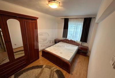 Decomandat, 2 cam, etaj 4/4, zona Hala Centrală , 142.000 € - 4