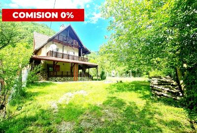 Casă individuală cu 7 camere cu Teren 524 Mp în Boița - 1